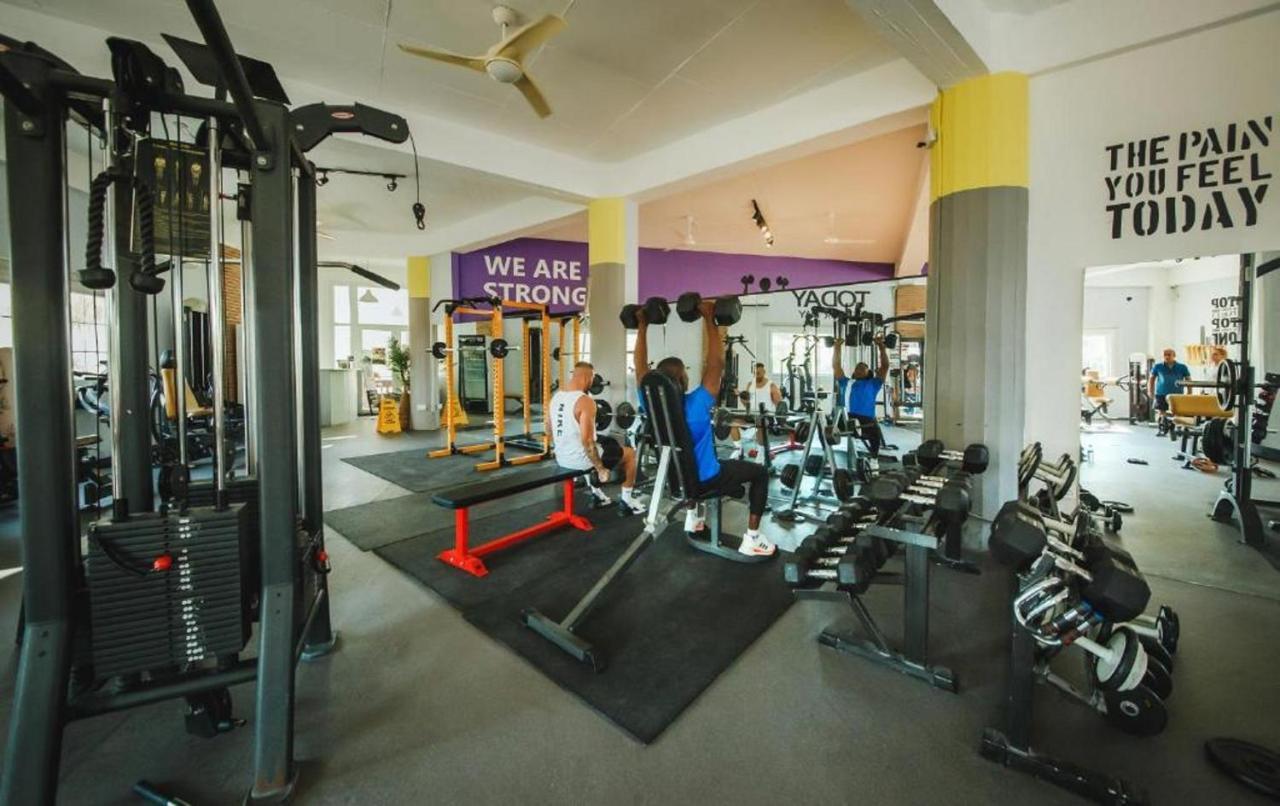 Aurelius Pool Apartments In Caesar Resort & Spa Perivolia tou Trikomou Luaran gambar